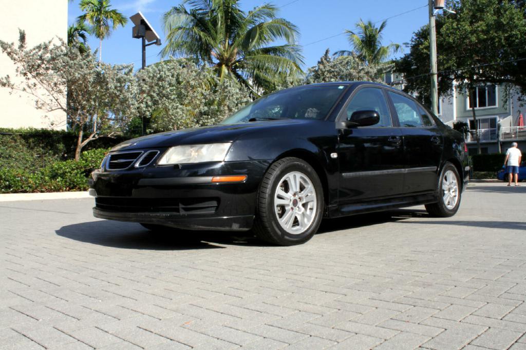 2007 Saab 9-3 Image 9