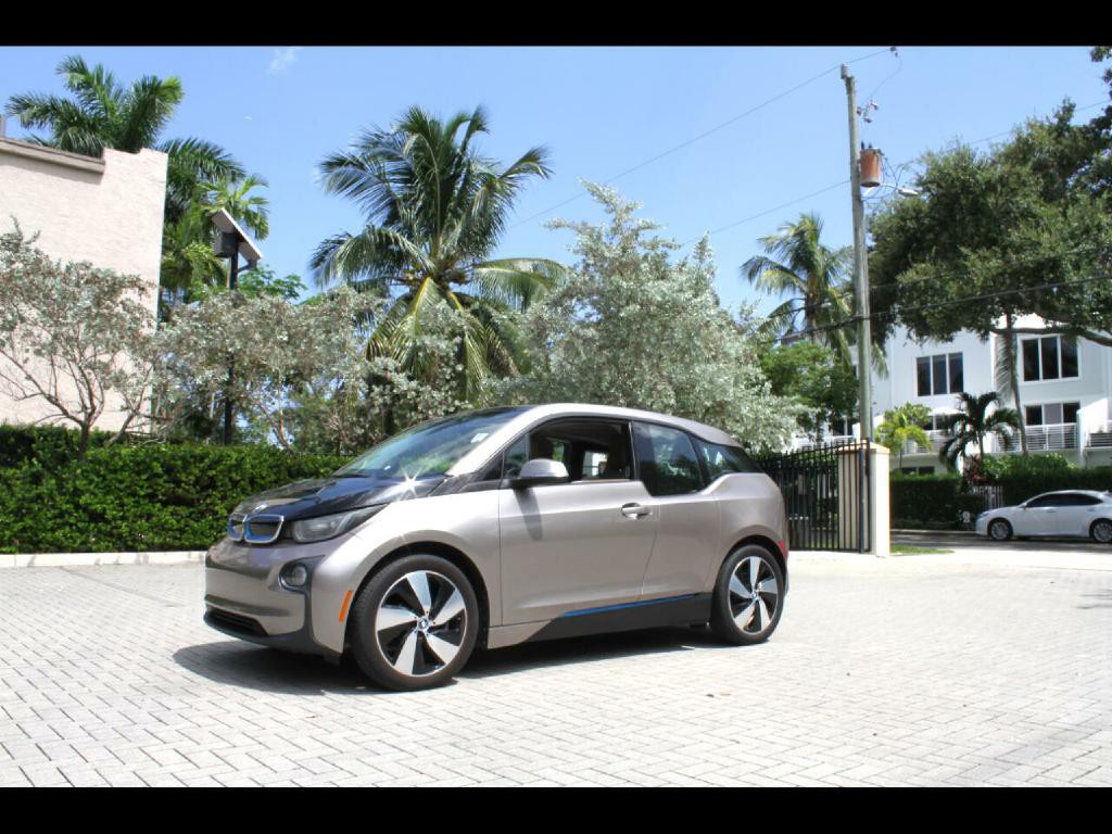 2014 BMW i3 Image 1