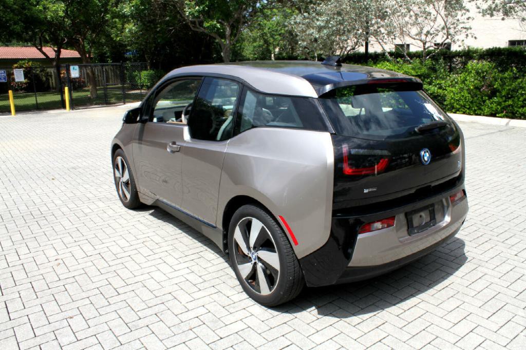 2014 BMW i3 Image 8