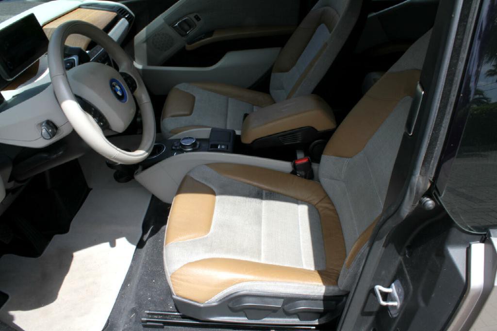 2014 BMW i3 Image 9