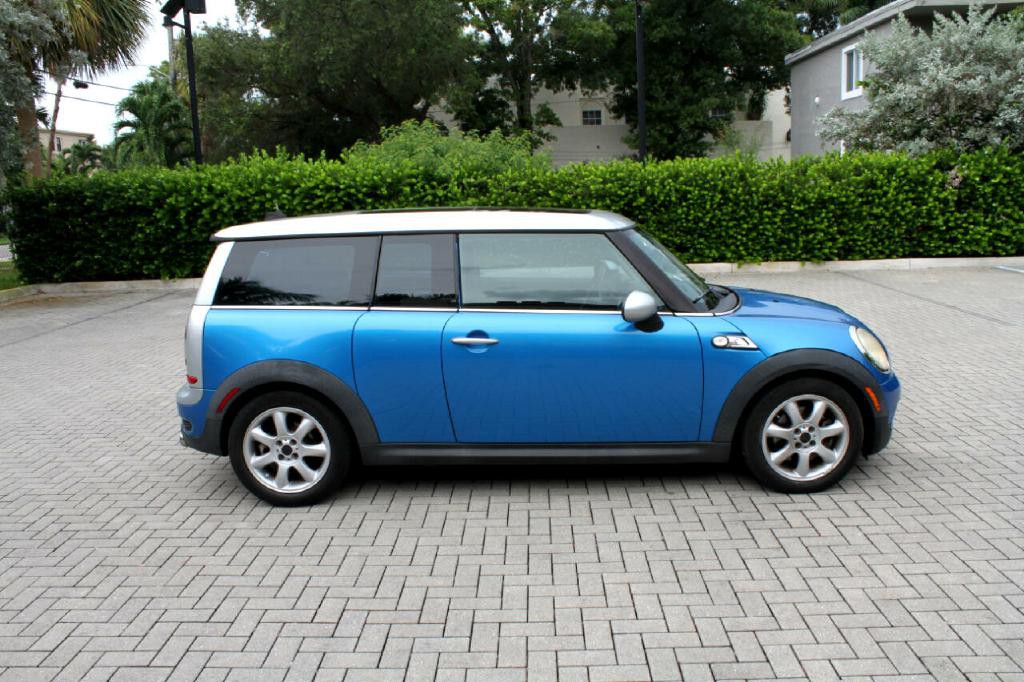 2009 MINI Cooper Clubman Image 5