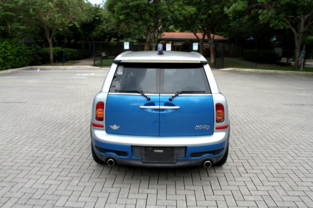 2009 MINI Cooper Clubman Image 7