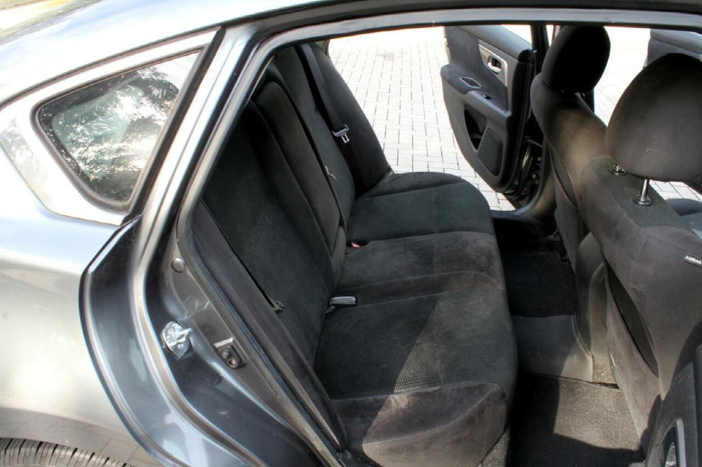 2014 Nissan Altima Image 13