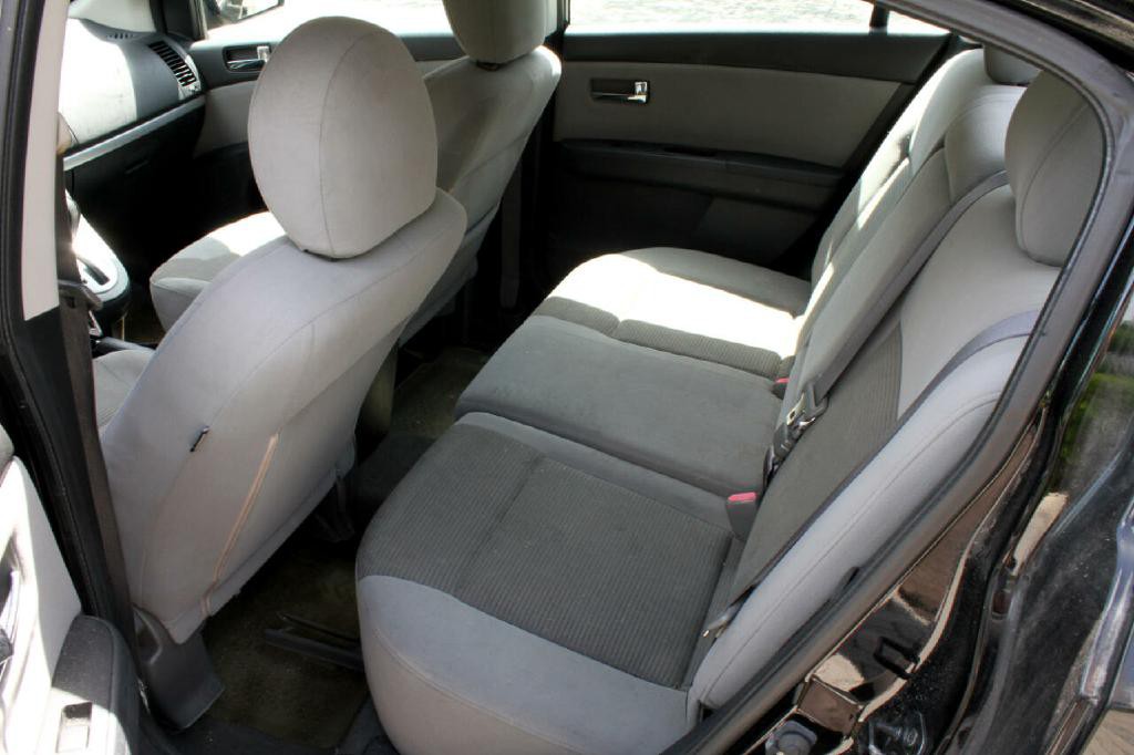 2012 Nissan Sentra Image 10