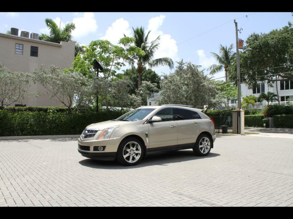 2011 Cadillac SRX Image 1