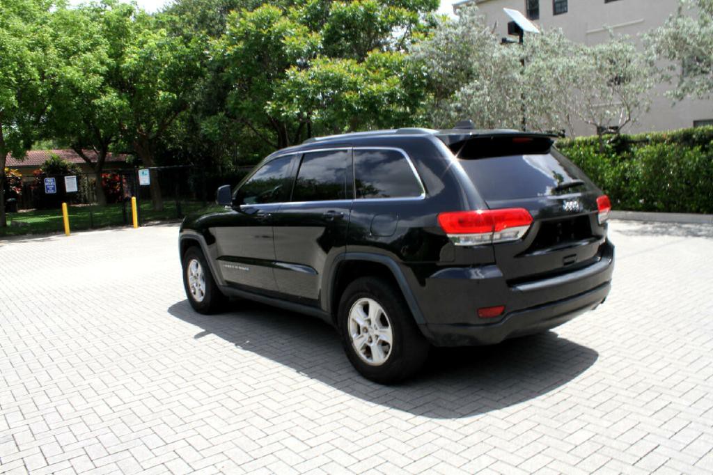 2015 Jeep Grand Cherokee Image 2