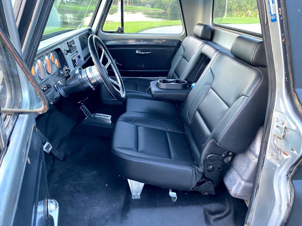 1965 Chevrolet C/K 10 Image 12
