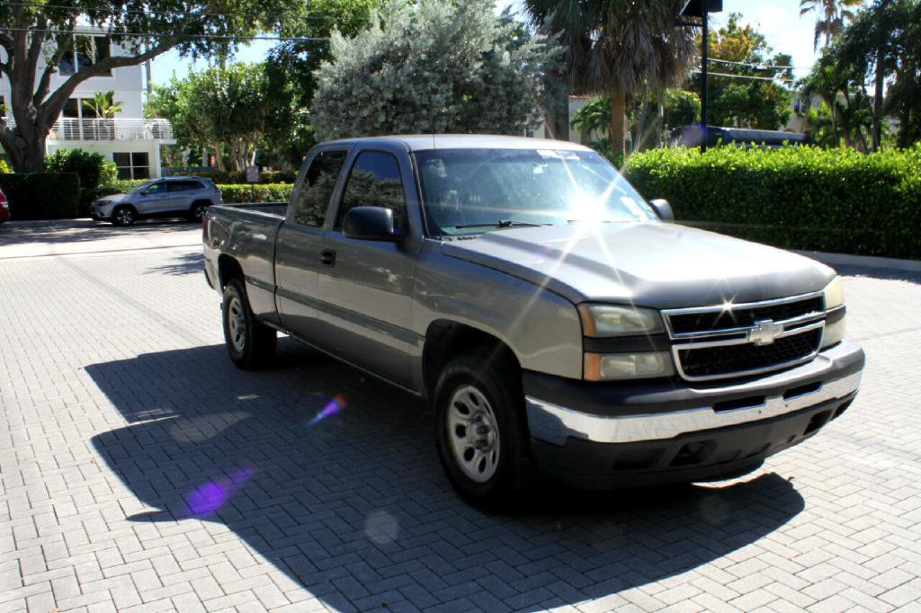 2007 Chevrolet Silverado 1500 Image 4