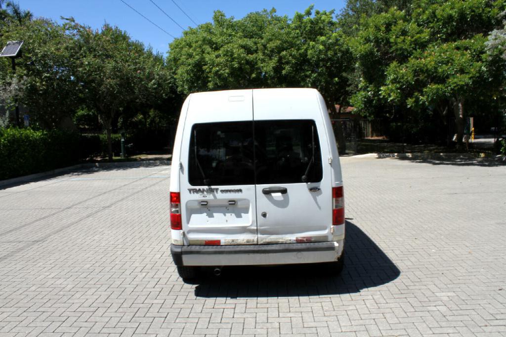 2010 Ford Transit Connect Image 8
