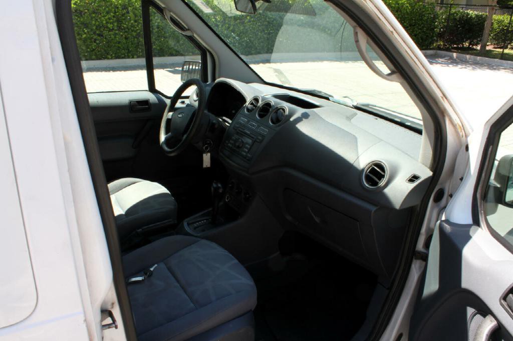 2010 Ford Transit Connect Image 12
