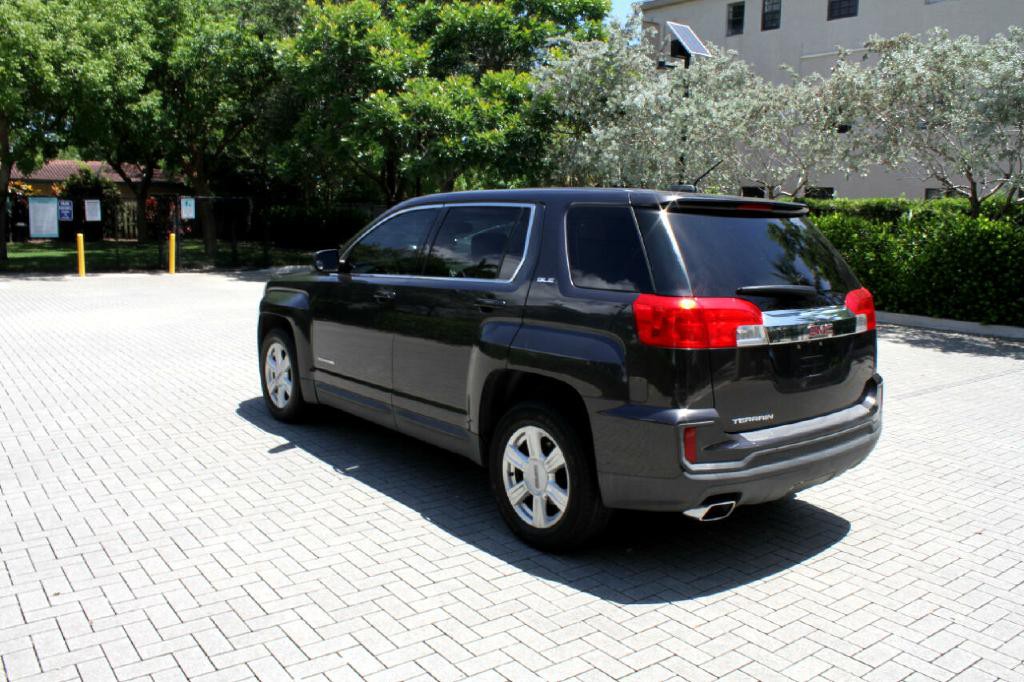 2016 GMC Terrain Image 8