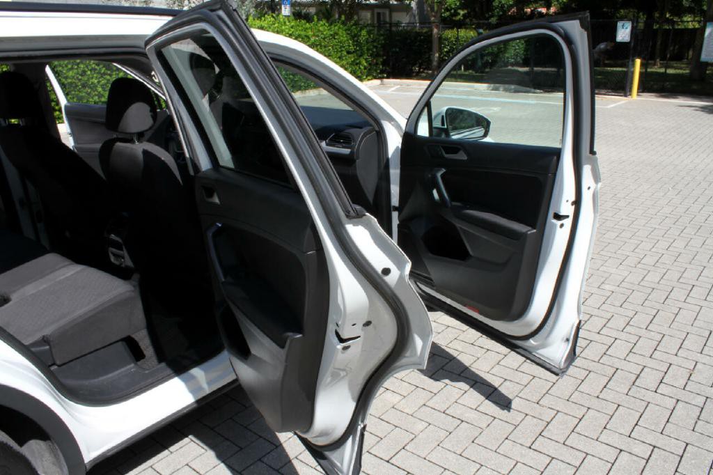 2021 Volkswagen Tiguan Image 12