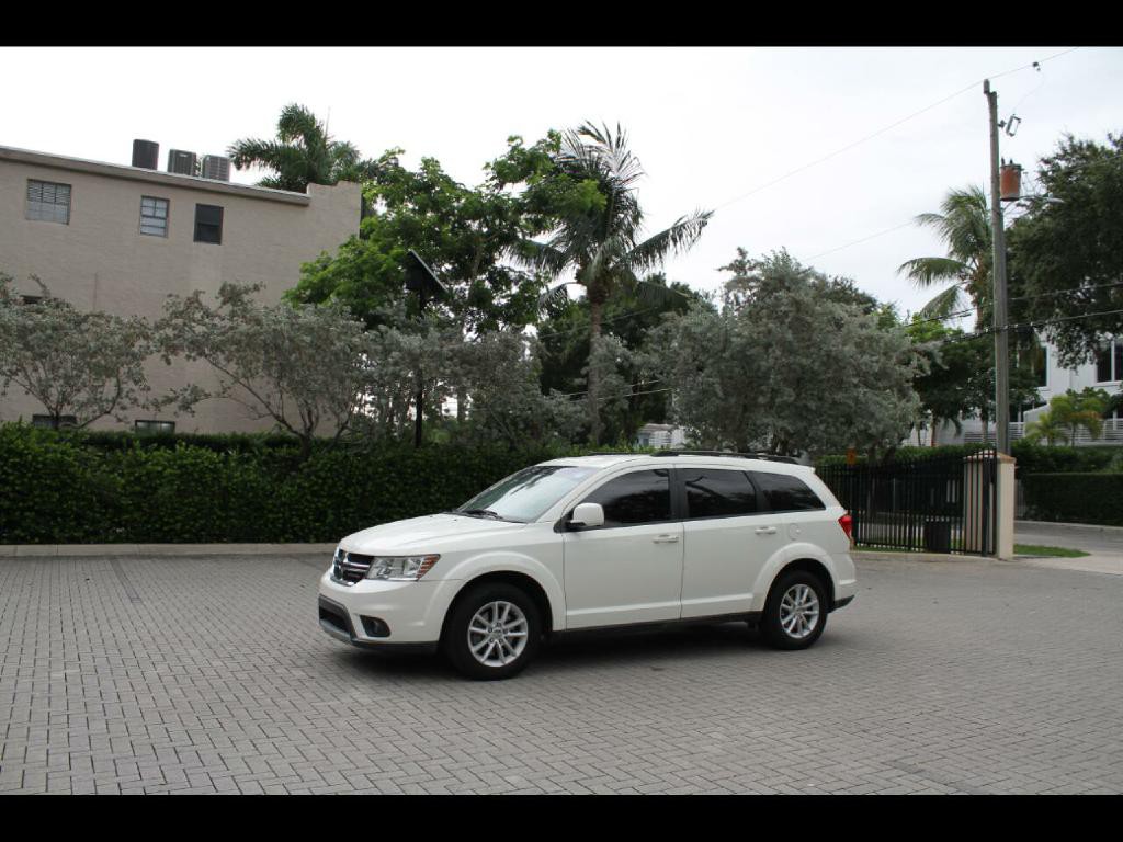 2013 Dodge Journey Image 1