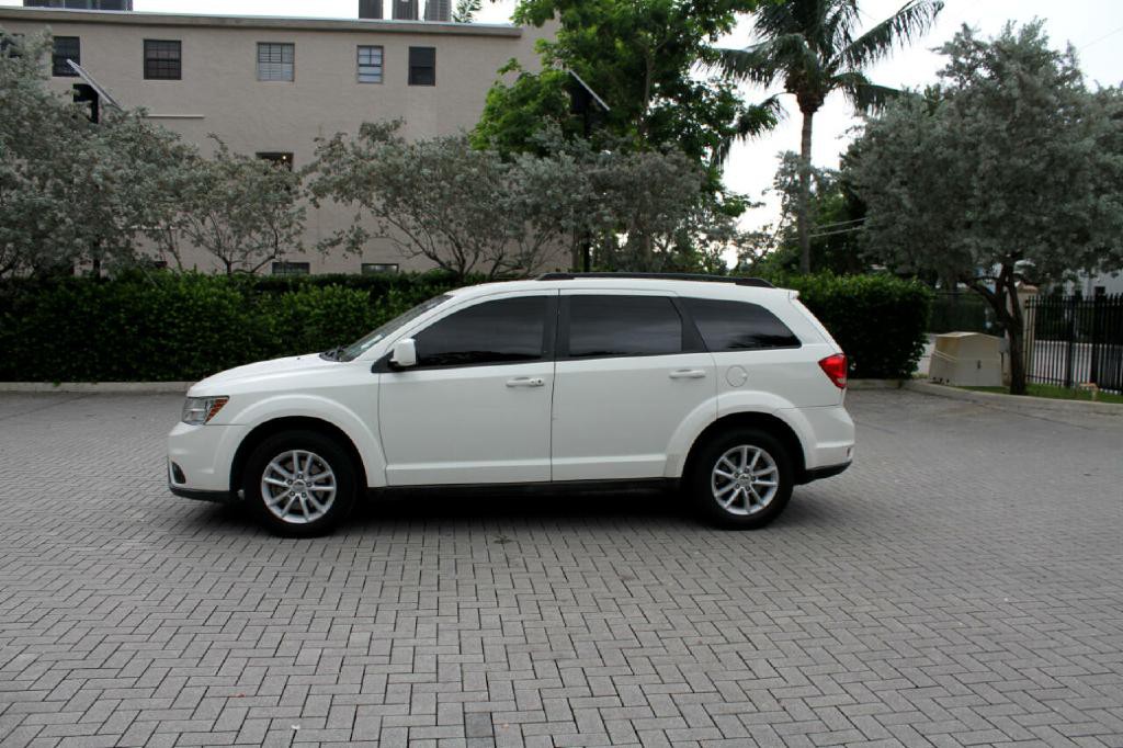 2013 Dodge Journey Image 2