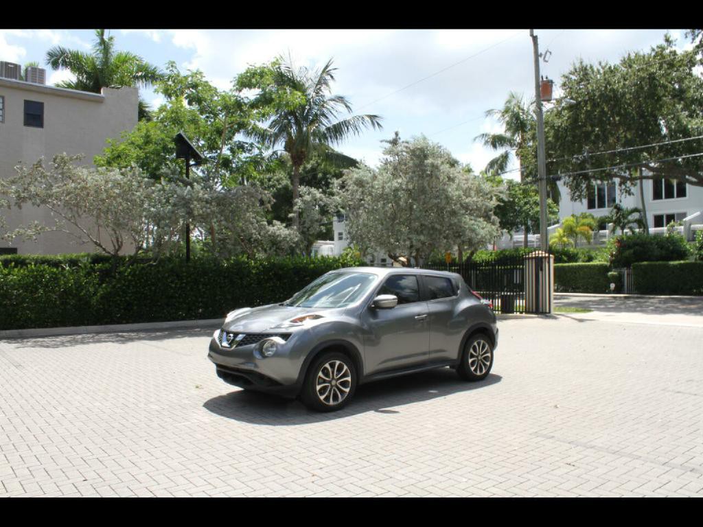 2017 Nissan Juke Image 1