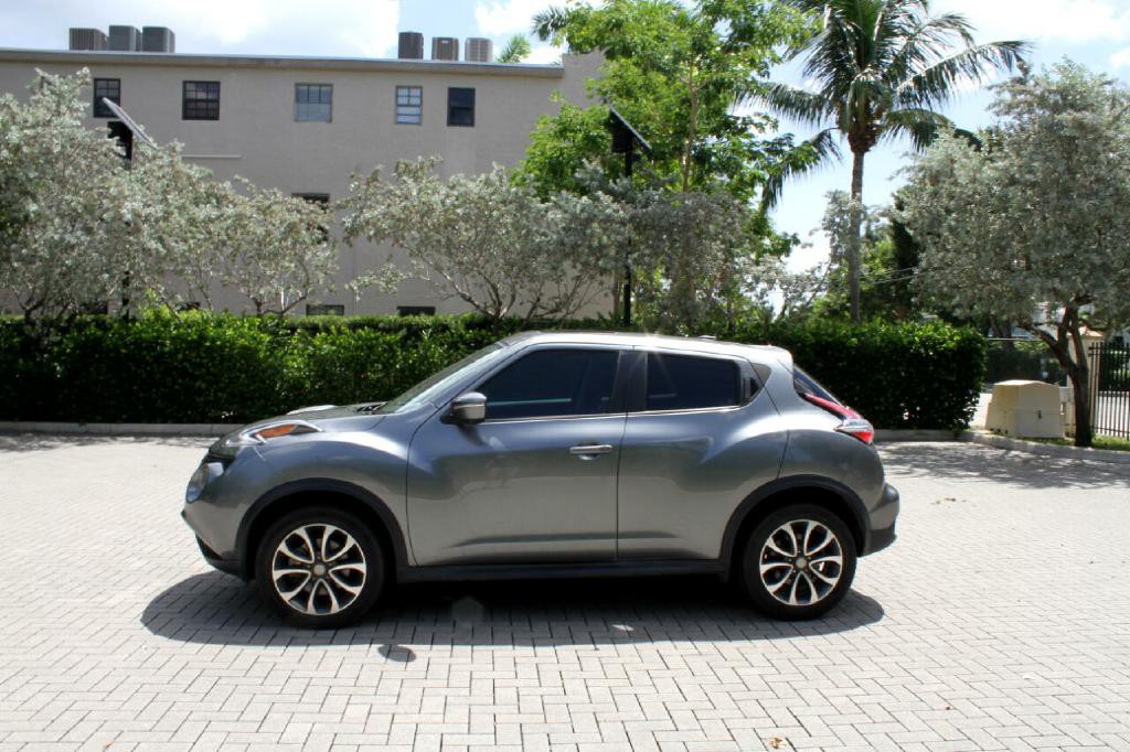 2017 Nissan Juke Image 2