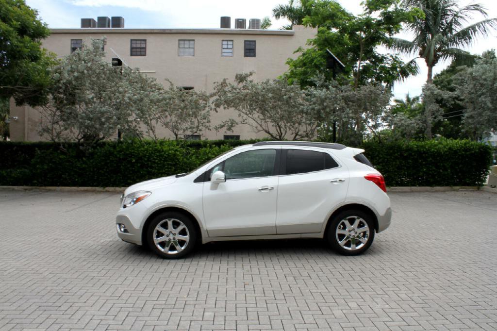 2014 Buick Enclave Image 2
