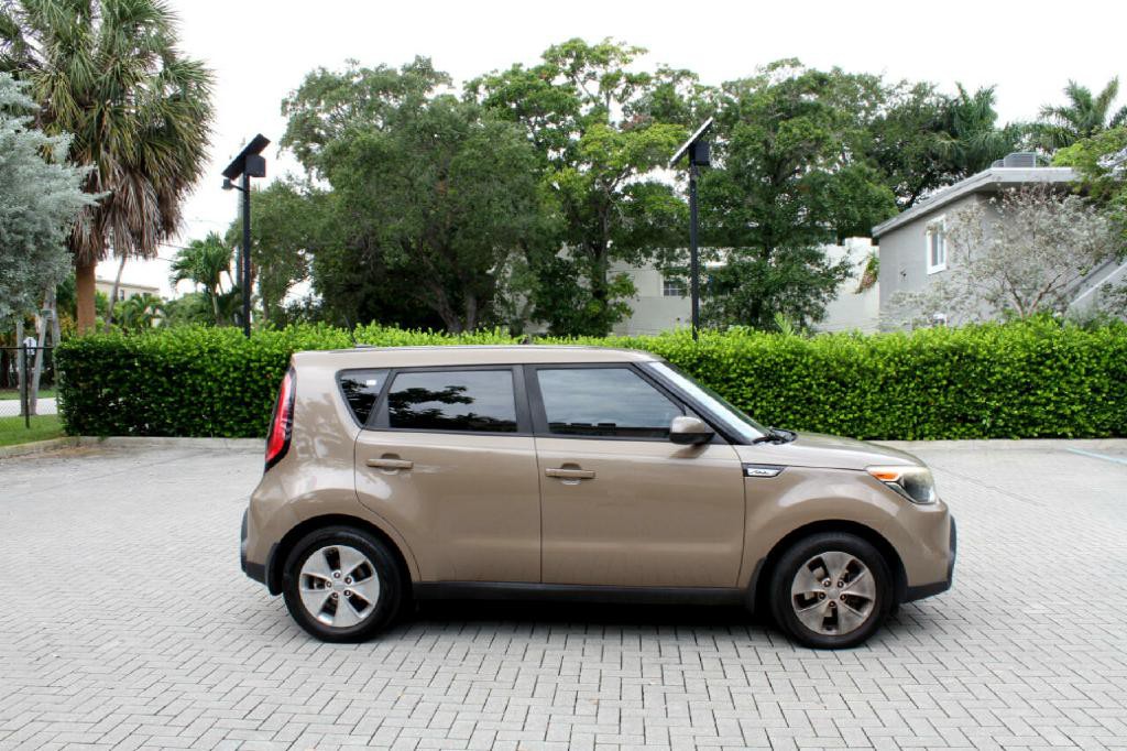2016 Kia Soul Image 5
