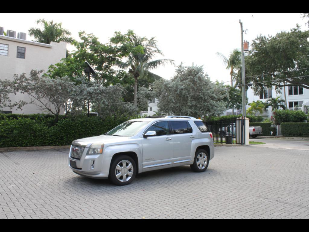 2013 GMC Terrain Image 1