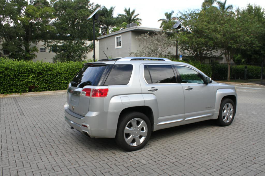 2013 GMC Terrain Image 6