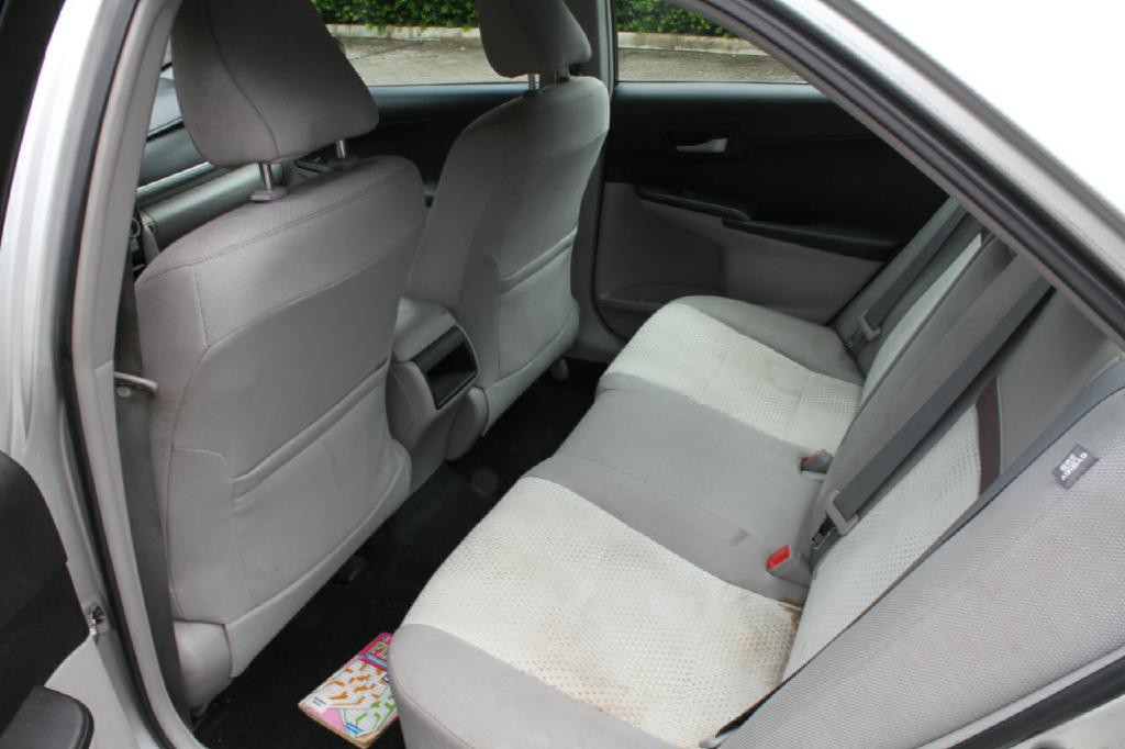 2012 Toyota Camry Image 10