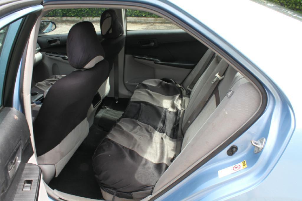 2012 Toyota Camry Image 10