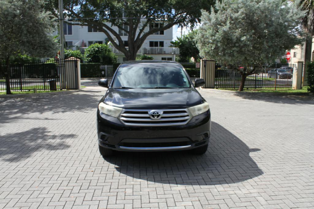 2013 Toyota Highlander Image 3