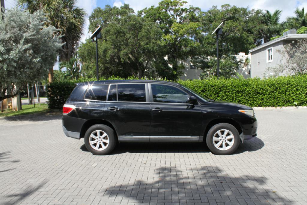 2013 Toyota Highlander Image 5