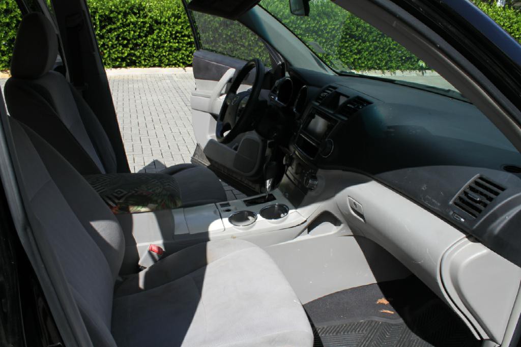 2013 Toyota Highlander Image 15