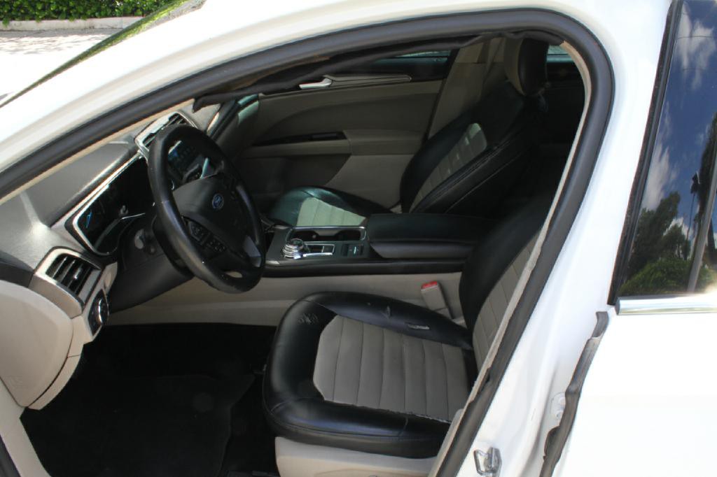 2018 Ford Fusion Image 9