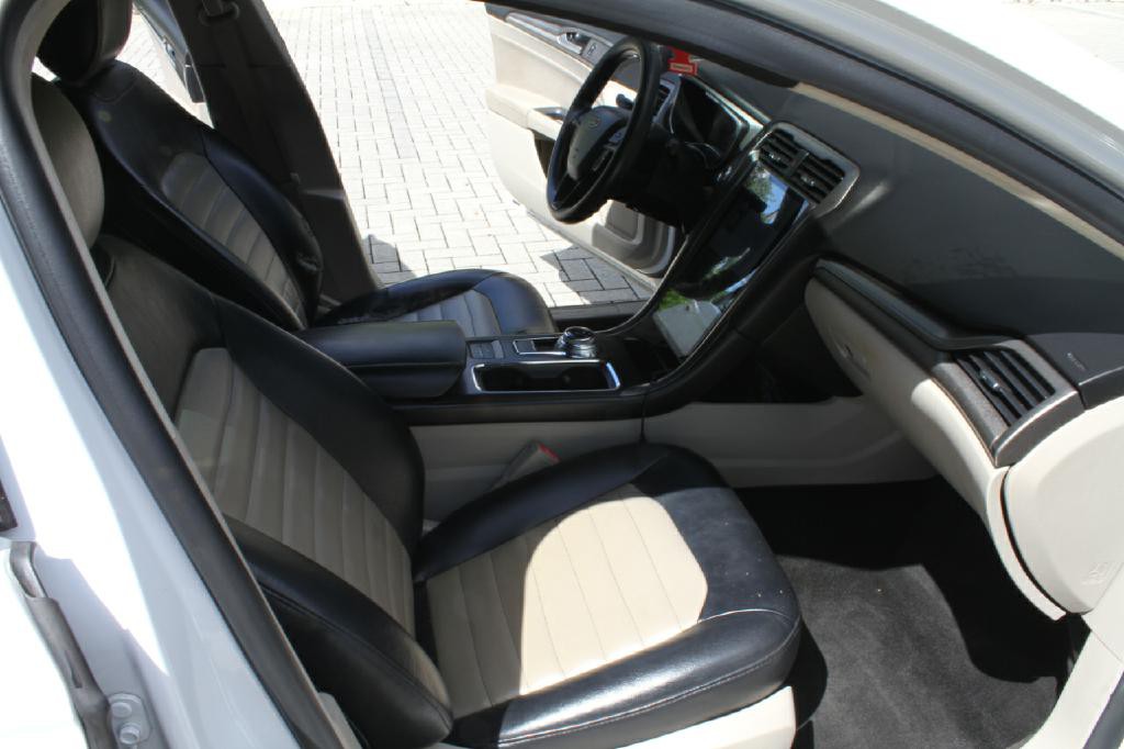 2018 Ford Fusion Image 14