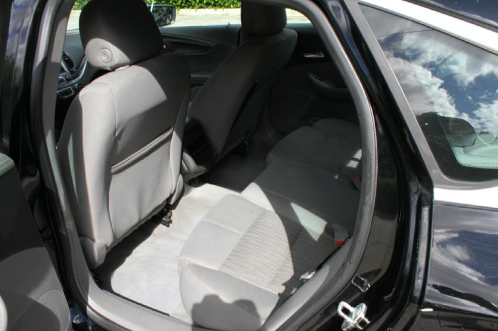 2016 Chevrolet Impala Image 10