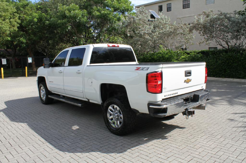 2019 Chevrolet Silverado 1500 Image 8