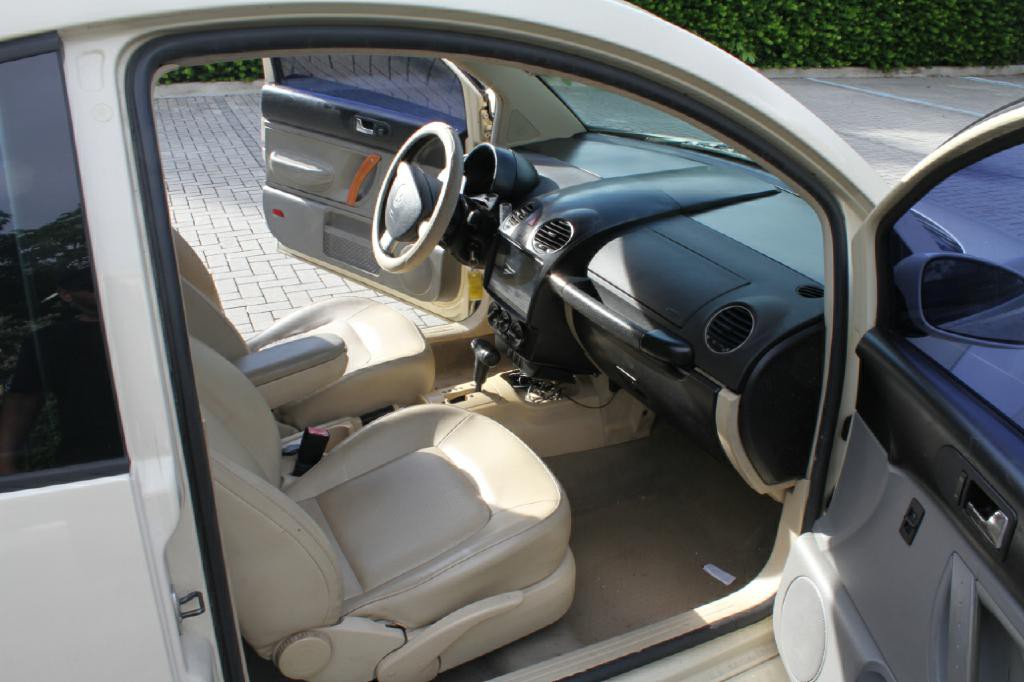 2007 Volkswagen Beetle Image 11
