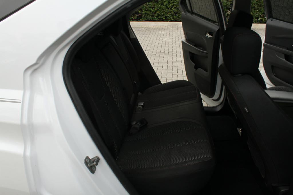 2016 Chevrolet Equinox Image 13