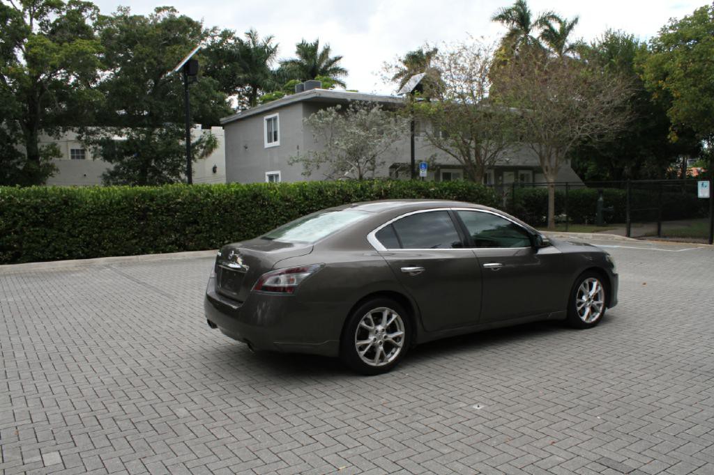 2013 Nissan Maxima Image 6