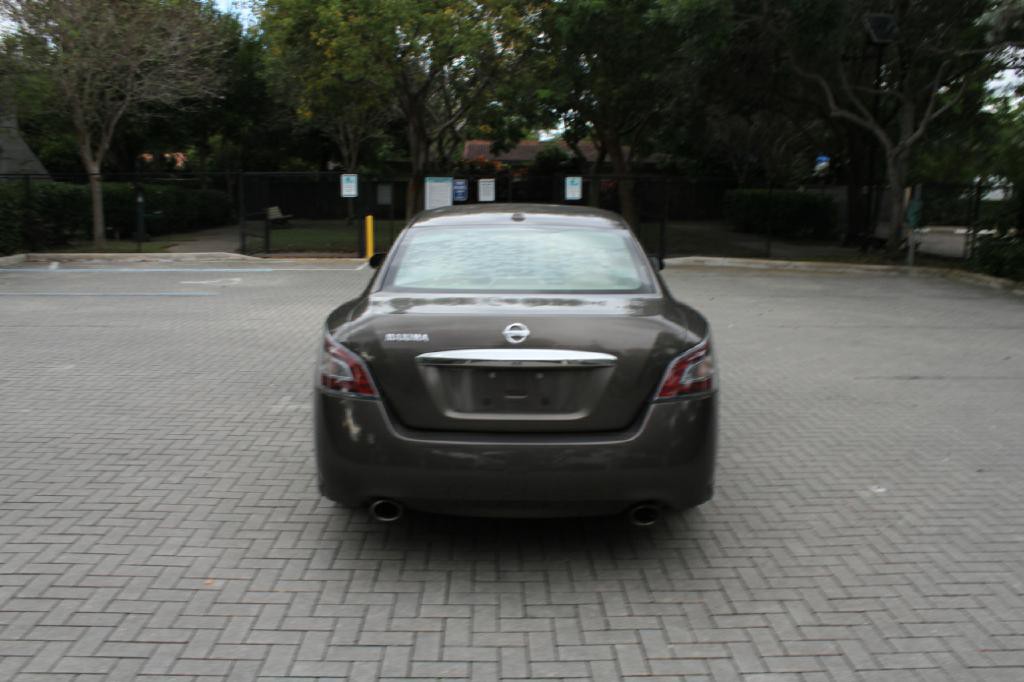 2013 Nissan Maxima Image 7