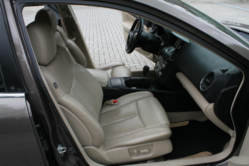 2013 Nissan Maxima Image 14