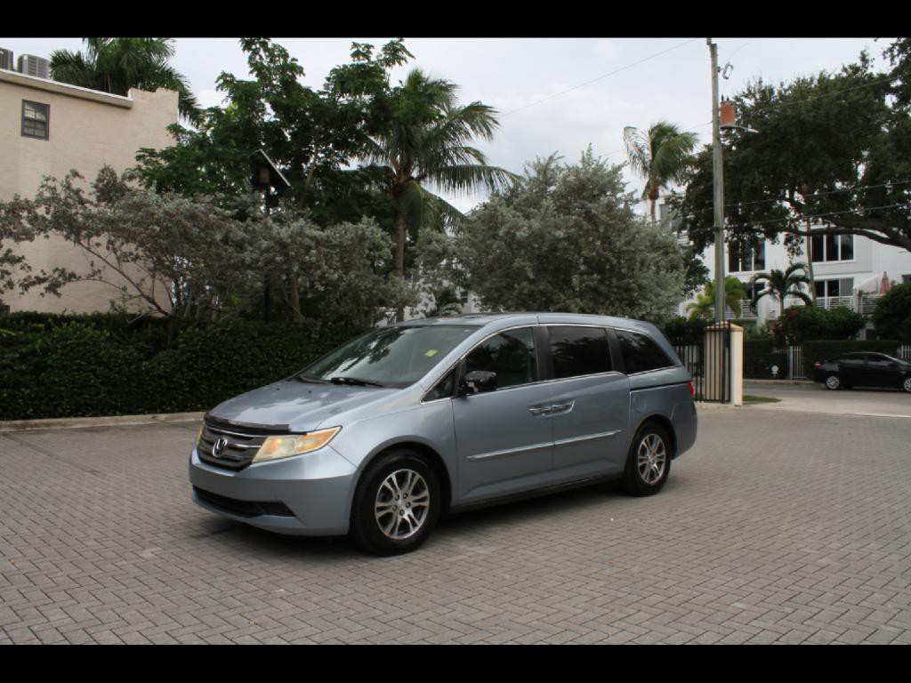 2011 Honda Odyssey Image 1