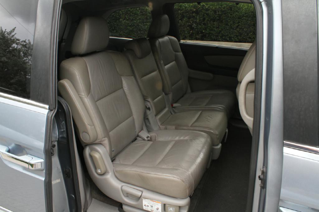 2011 Honda Odyssey Image 12