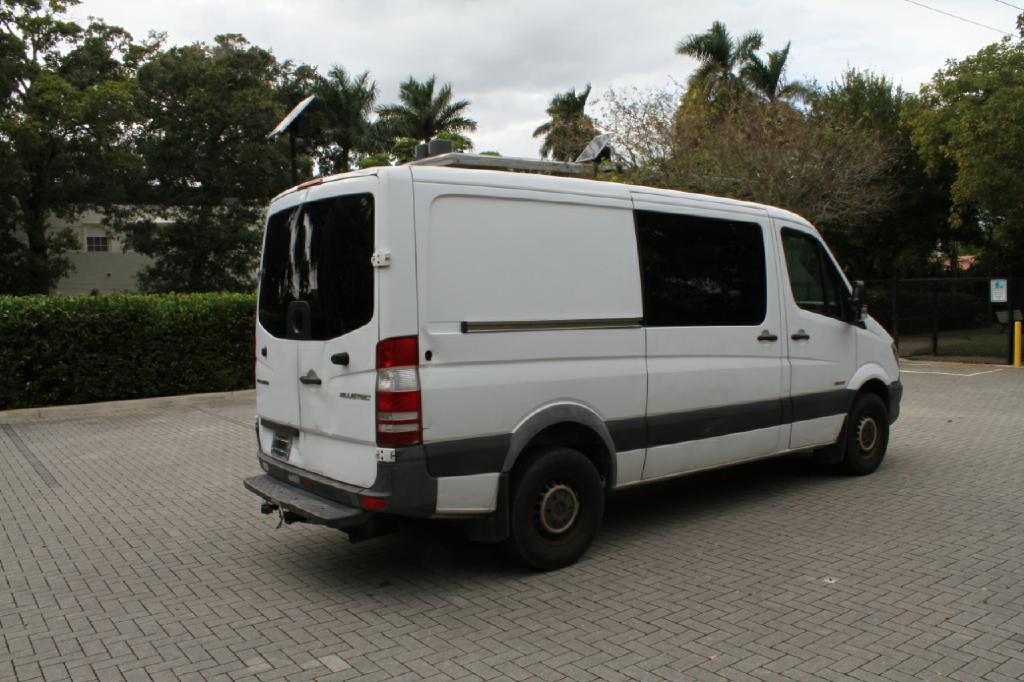 2016 Mercedes-Benz Sprinter Image 6