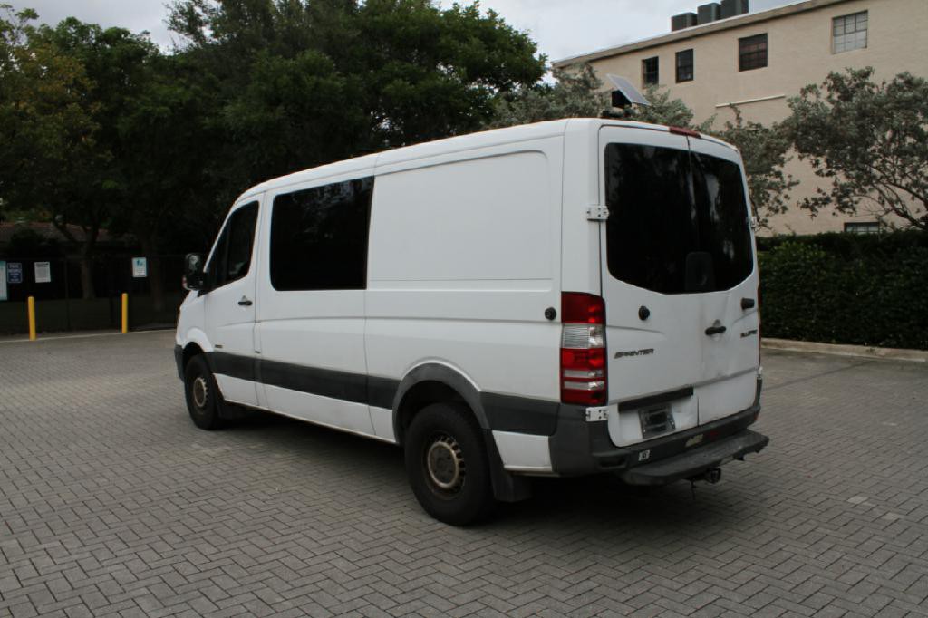 2016 Mercedes-Benz Sprinter Image 8