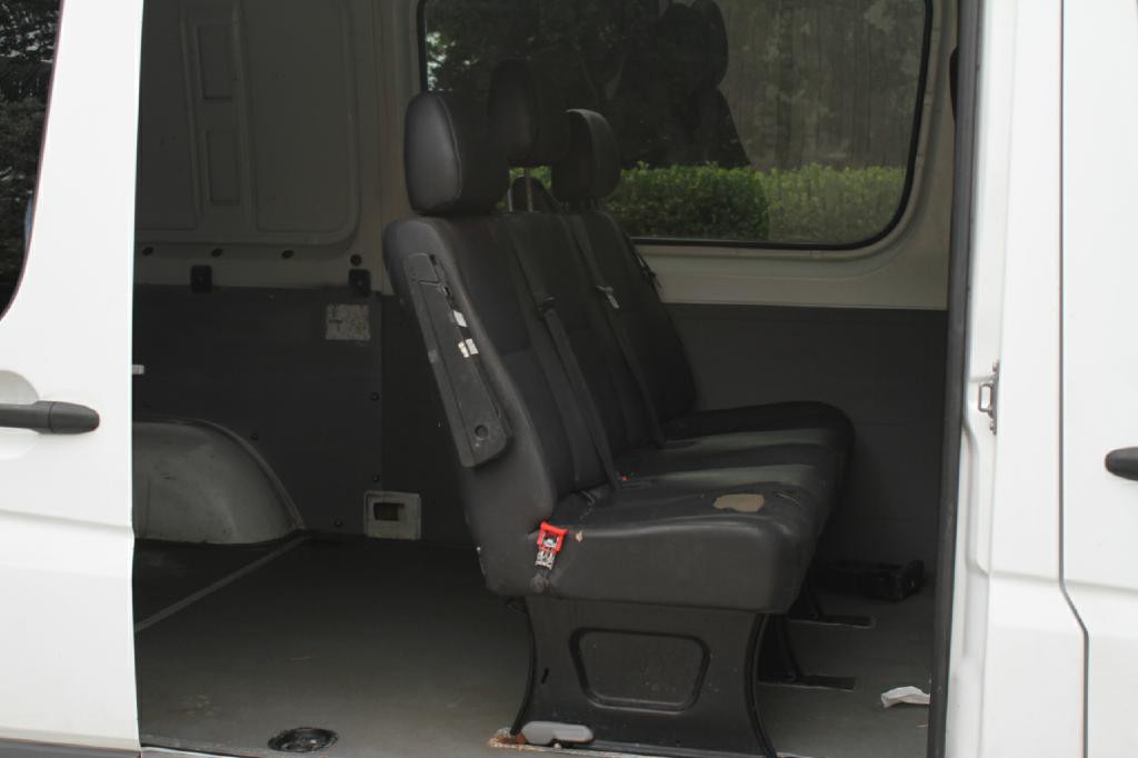 2016 Mercedes-Benz Sprinter Image 11