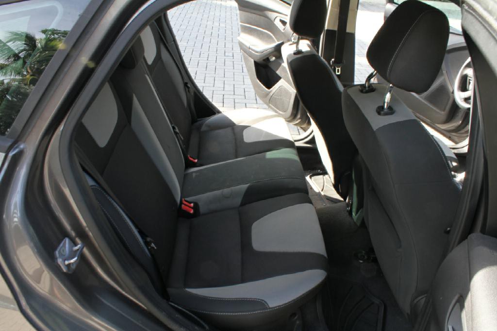 2012 Ford Focus Image 13