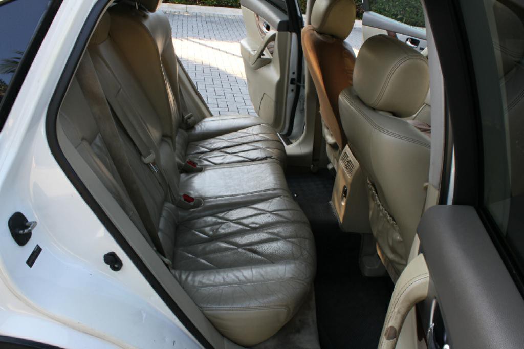 2012 INFINITI FX35 Image 12