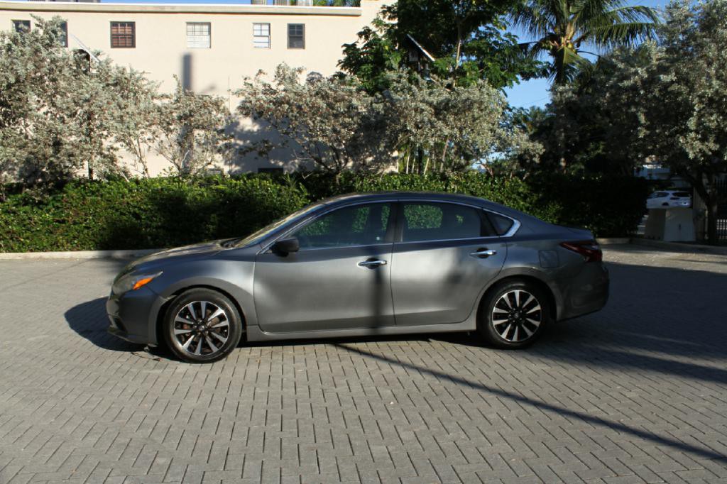 2018 Nissan Altima Image 2