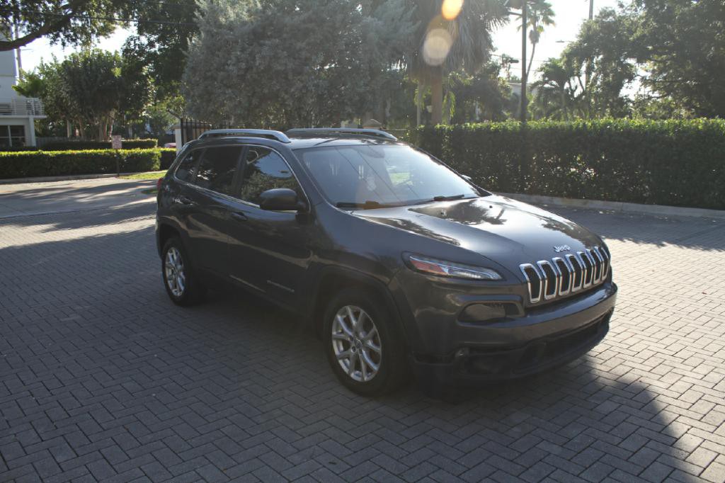 2015 Jeep Cherokee Image 4