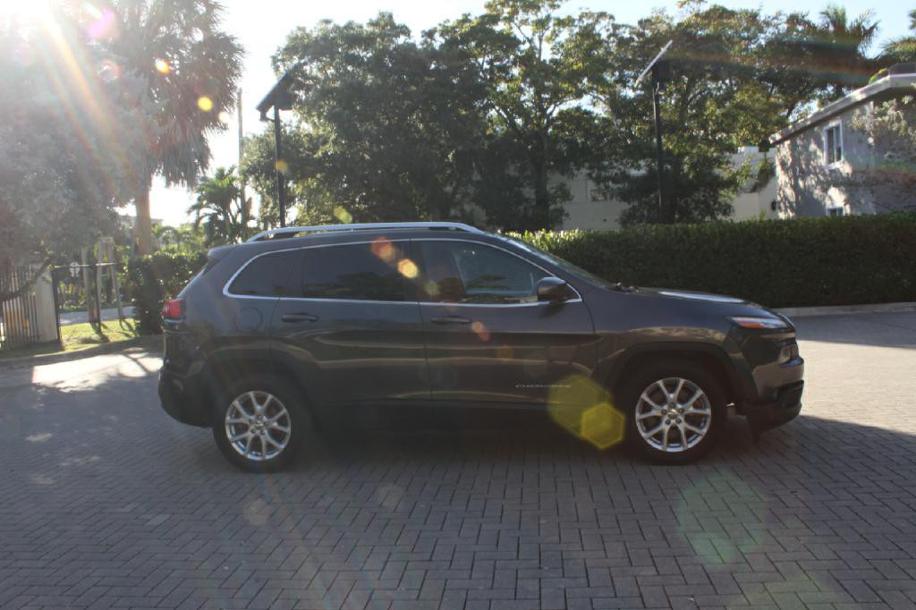 2015 Jeep Cherokee Image 5