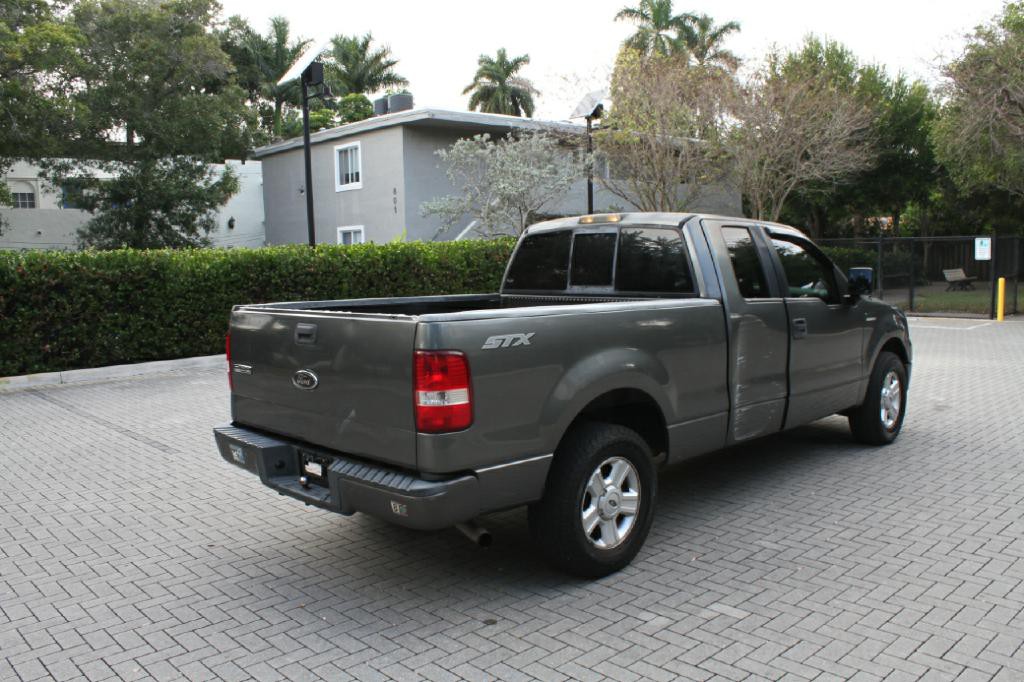 2005 Ford F-150 Image 6