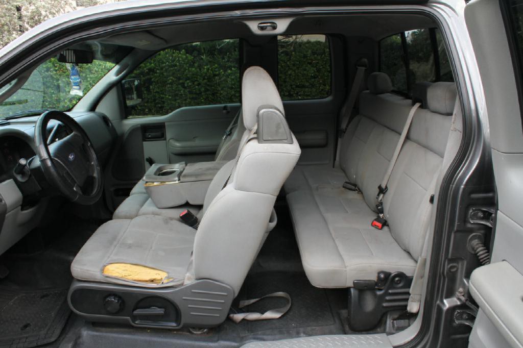 2005 Ford F-150 Image 10